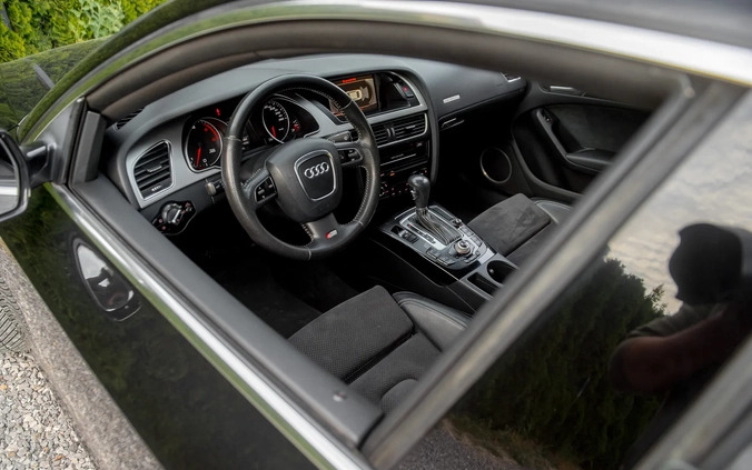 Audi A5 cena 52900 przebieg: 270000, rok produkcji 2011 z Radom małe 631